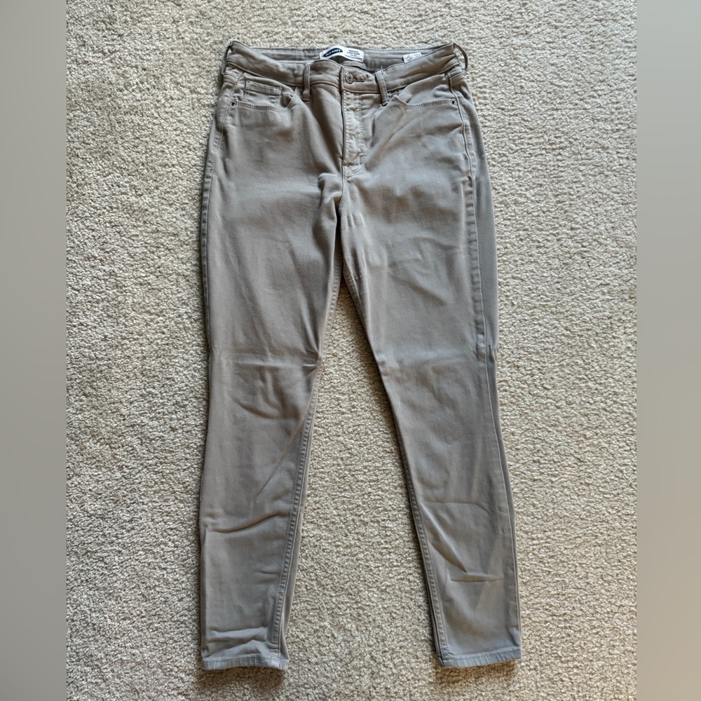 Gray High-Rise Skinny Jeans